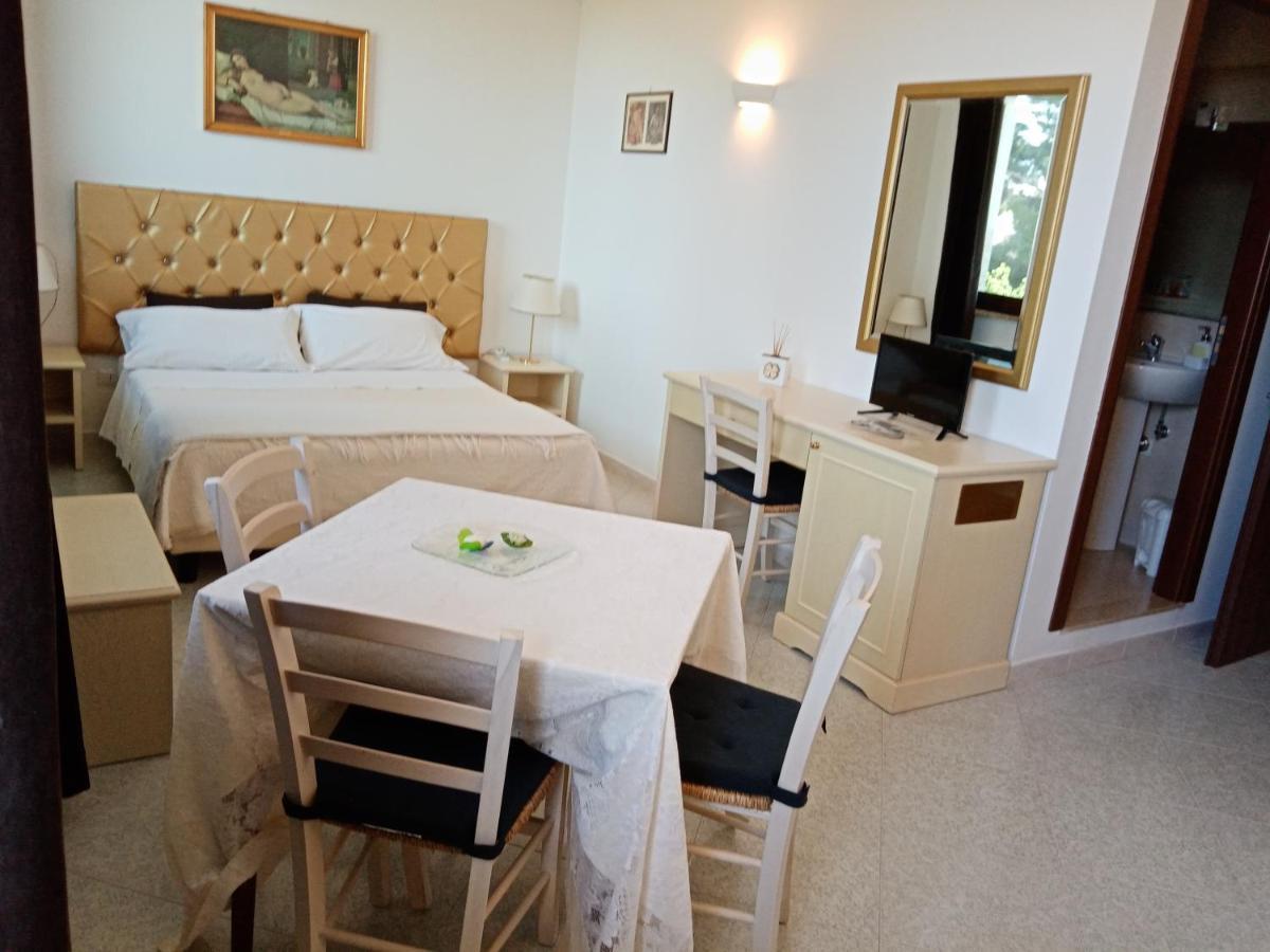 B&B La Maison Sammichele Di Bari ภายนอก รูปภาพ