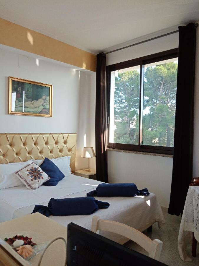 B&B La Maison Sammichele Di Bari ภายนอก รูปภาพ