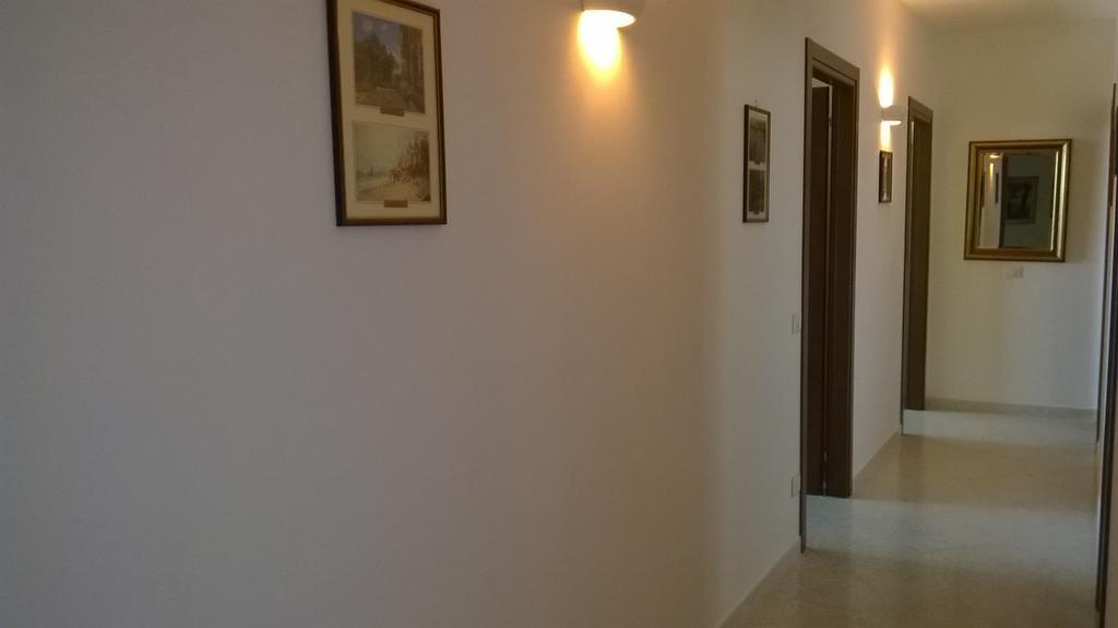 B&B La Maison Sammichele Di Bari ภายนอก รูปภาพ