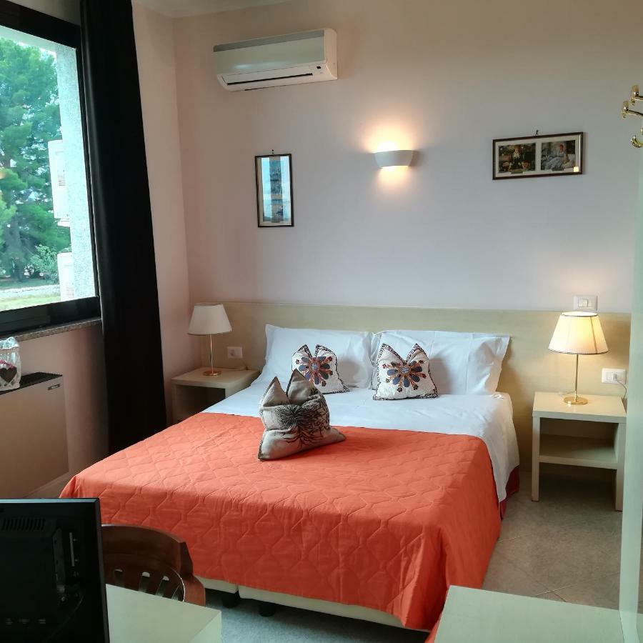 B&B La Maison Sammichele Di Bari ภายนอก รูปภาพ